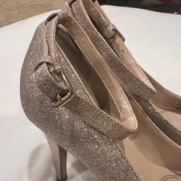 Women’s Unisa Gold Sparkle Formal High Heels Size 6 - Picture 8 of 14